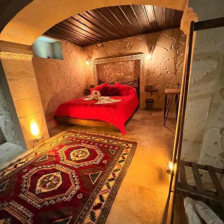 Flora Stone House Bed & Breakfast Uchisar
