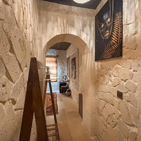 Flora Stone House Alojamento de Acomodação e Pequeno-almoço Üçhisar