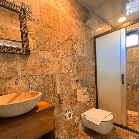 Flora Stone House * Üçhisar